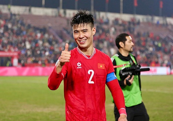 Đỗ Duy Mạnh – Trung vệ Thép của Bóng Đá Việt Nam